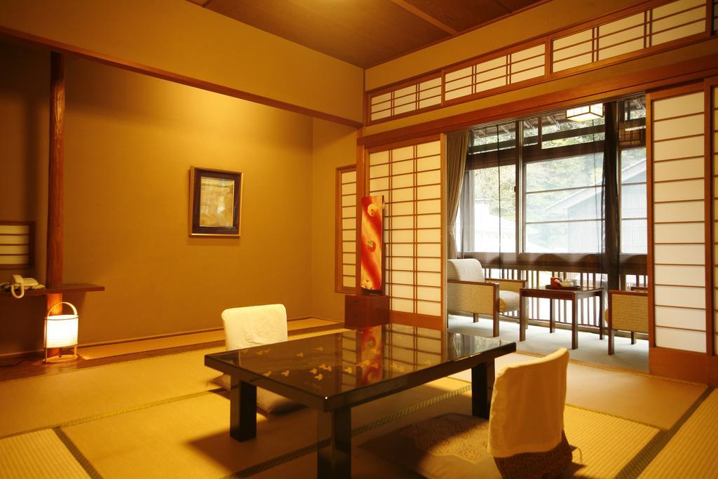Hanamandara 豊岡市 部屋 写真