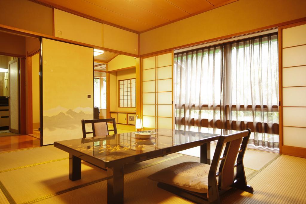 Hanamandara 豊岡市 部屋 写真